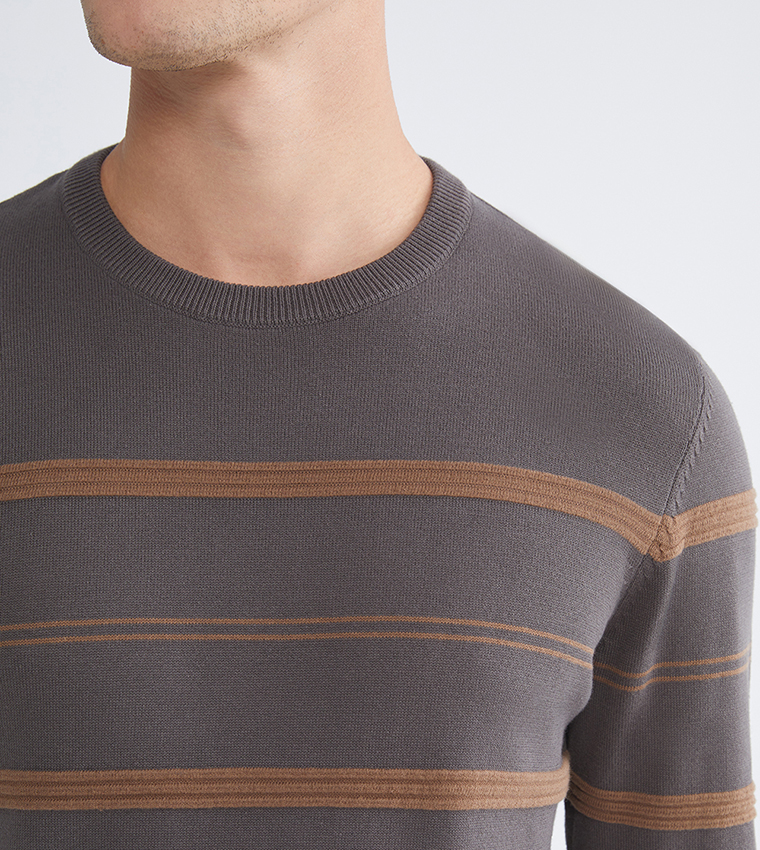 CLASSIC Striped Crew Neck Knit Sweater