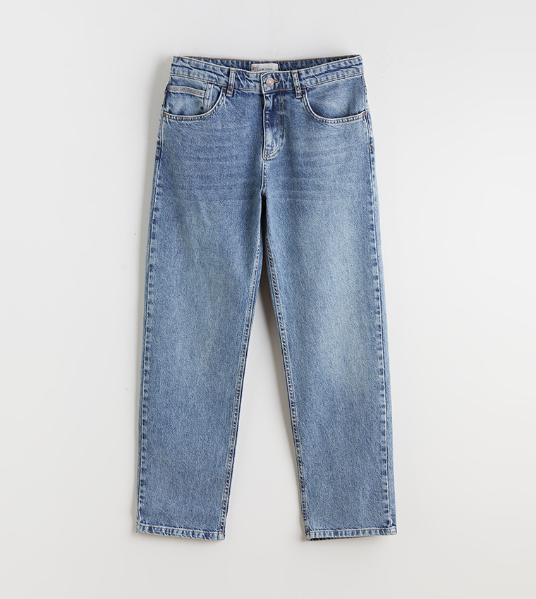 700 Faded Straight Fit Jeans