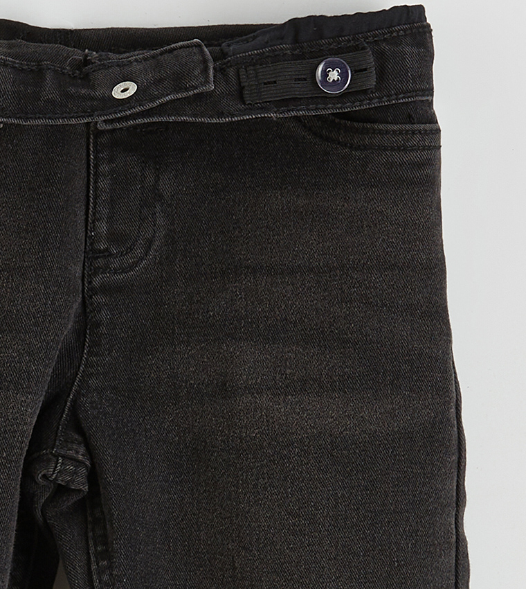 Washed Button Closure Slim Fit Jeans