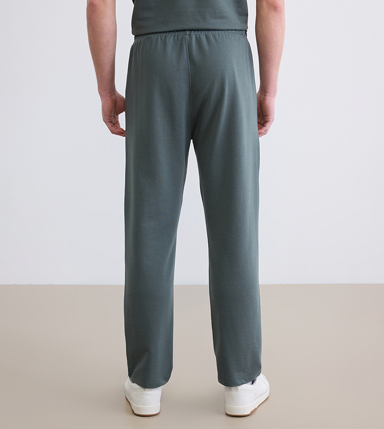 Drawstring Waist Straight Fit Sweatpants