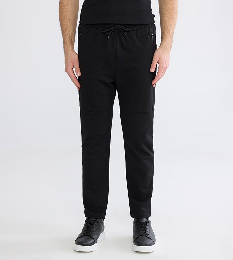 Drawstring Waist Slim Fit Sweatpants