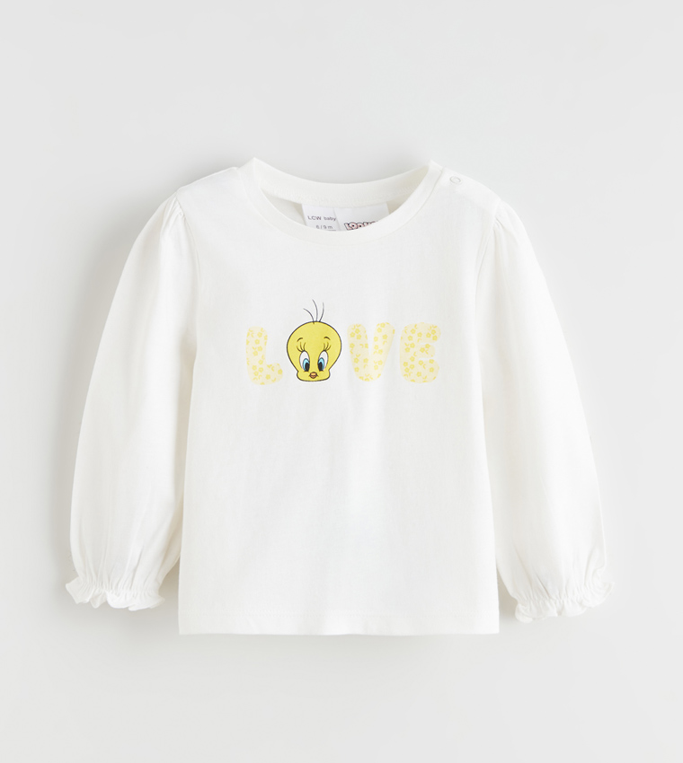 طقم ملابس بطبعة وكم قصير 