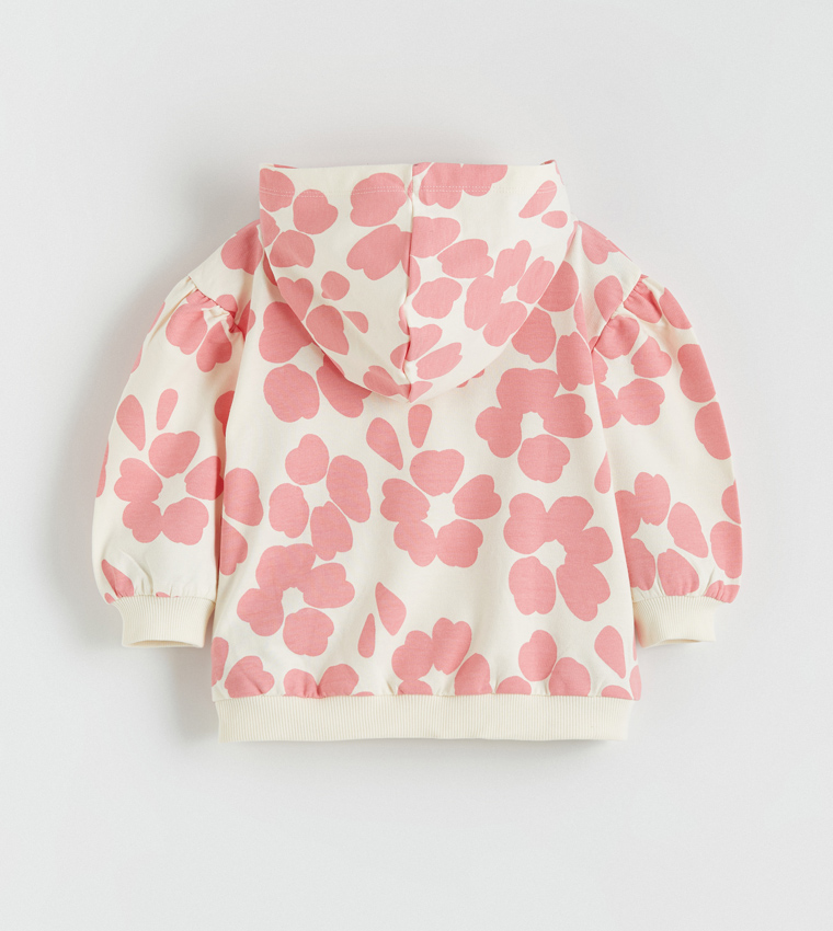 طقم ملابس بطبعة 