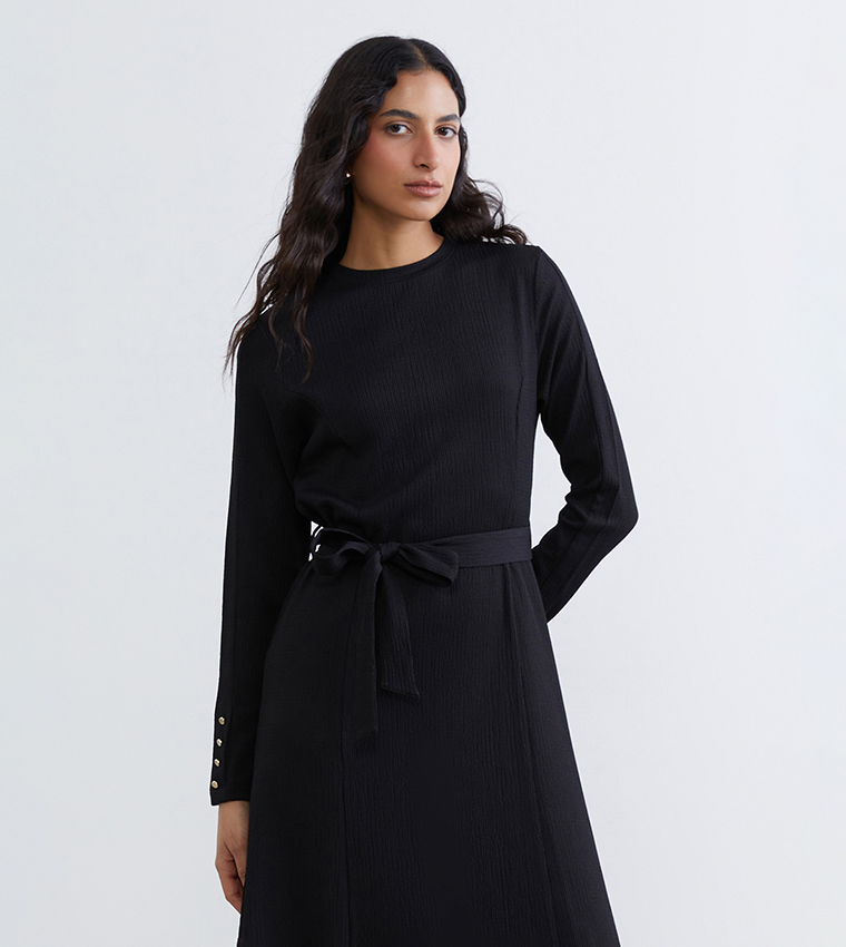 Textured Crew Neck Belted Maxi Dress