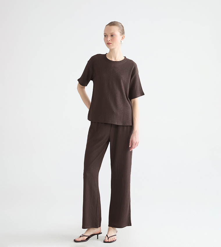 Textured Drawstring Waist Straight Fit Pants