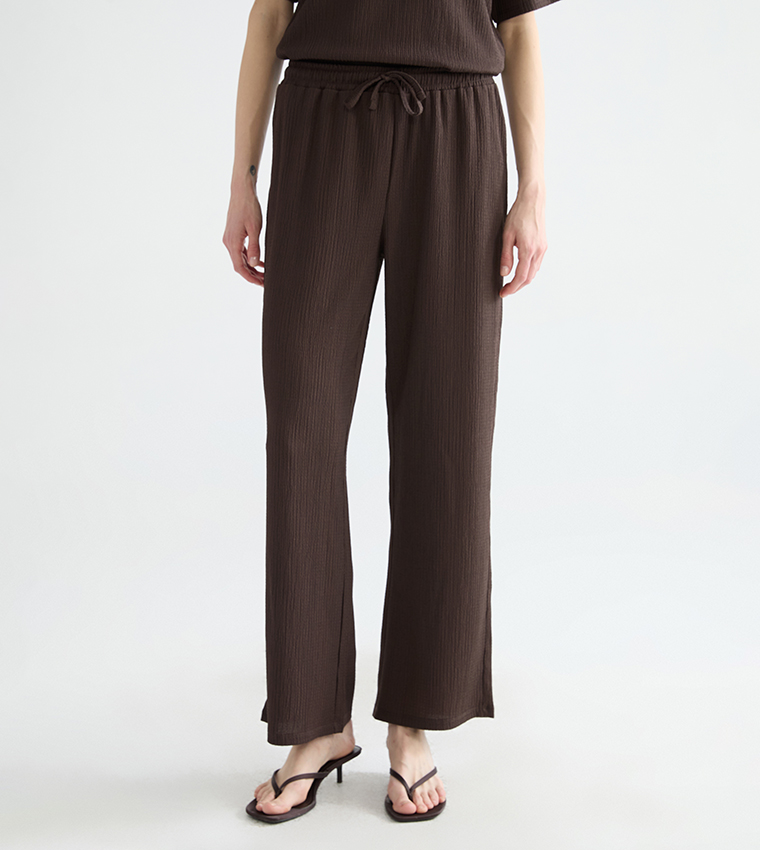 Textured Drawstring Waist Straight Fit Pants