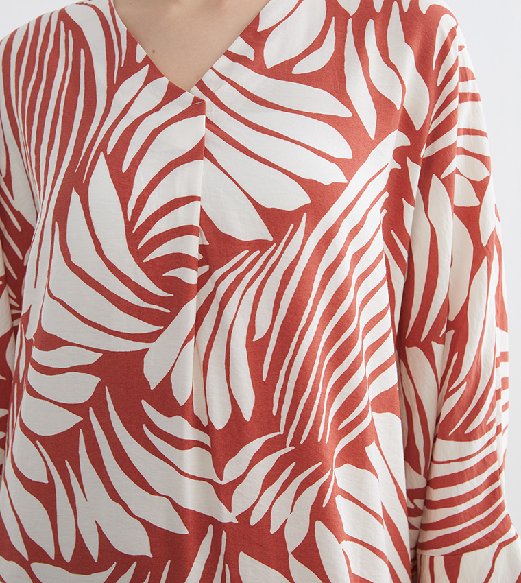 Patterned V-Neck 3/4 Sleeves Midaxi Dress