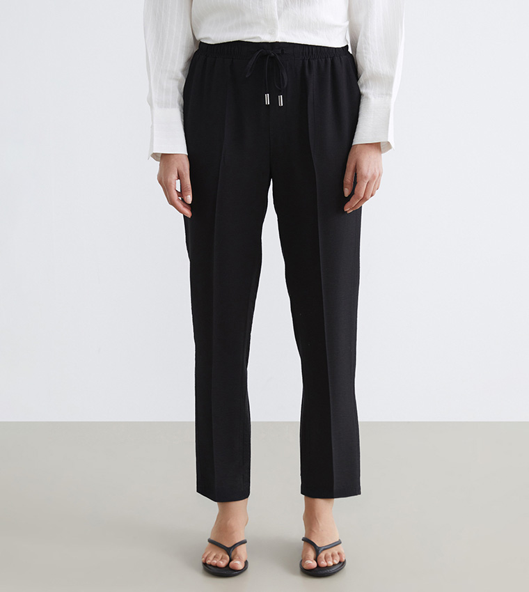 بنطلون سادة بخصر مرن وقصة كاروت