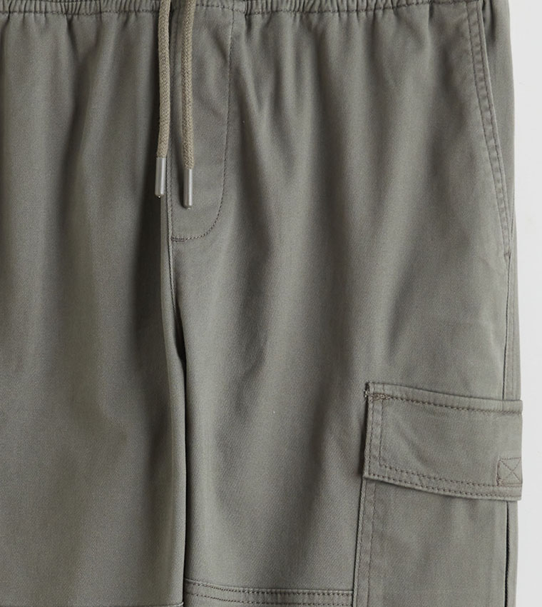 Mid Rise Slim Fit Twill Cargo Trousers