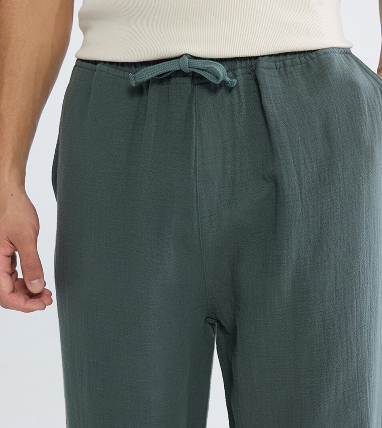 Textured Drawstring Waist Loose Fit Trousers