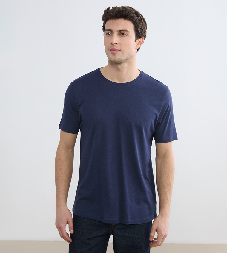 تيشيرت سادة بكم قصير