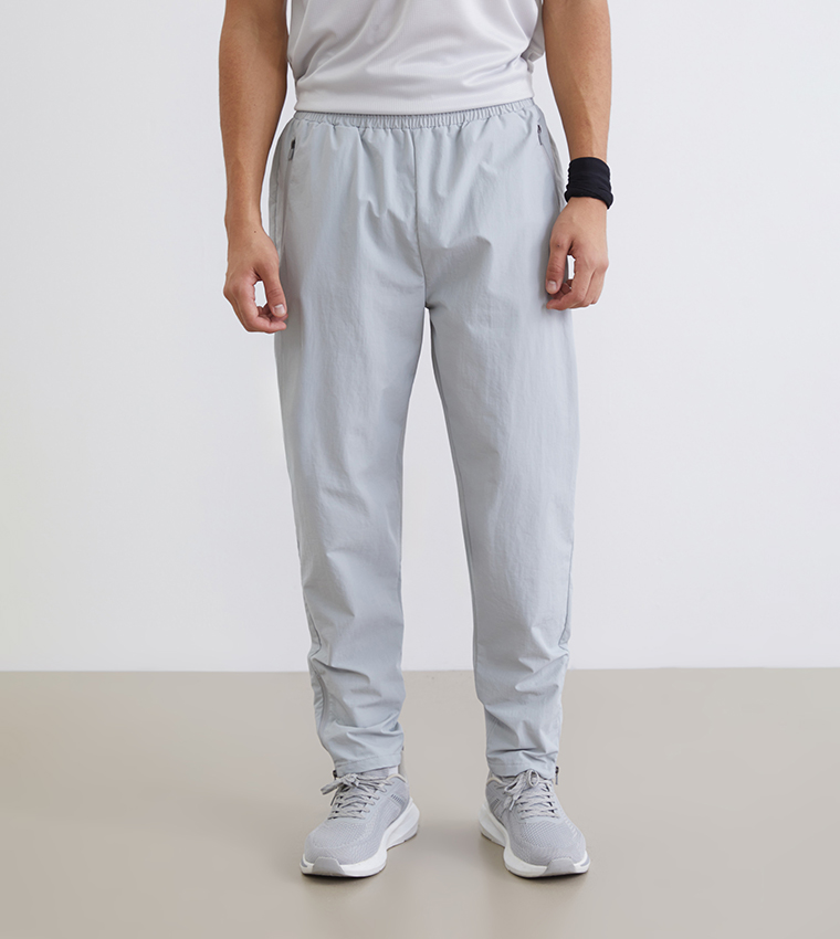 Elastic Waist Slim Fit Sweatpants