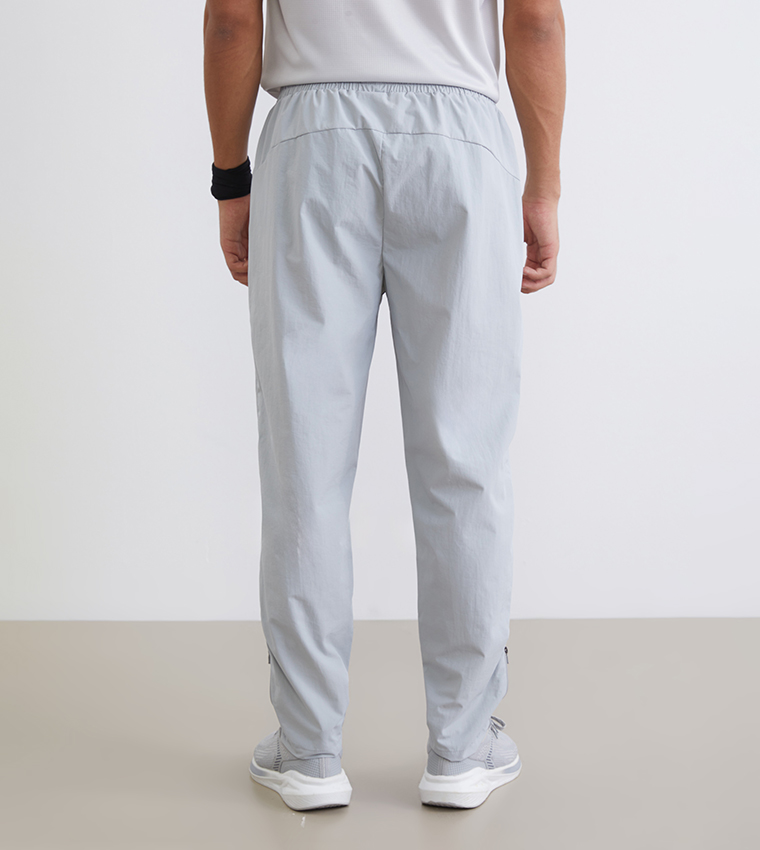 Elastic Waist Slim Fit Sweatpants