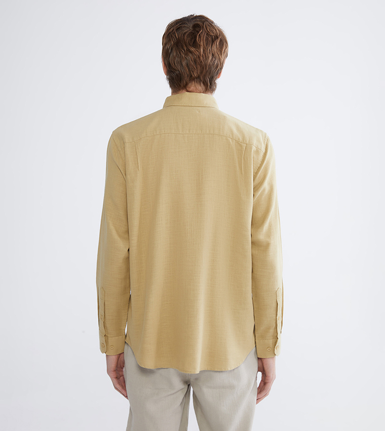 Textured Button Down Long Sleeves Shirt