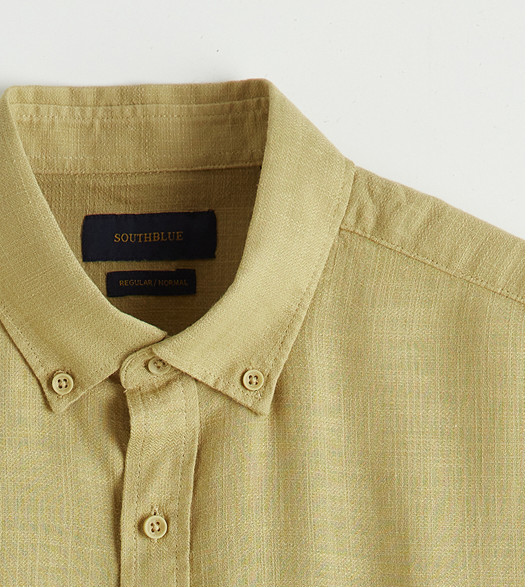 Textured Button Down Long Sleeves Shirt