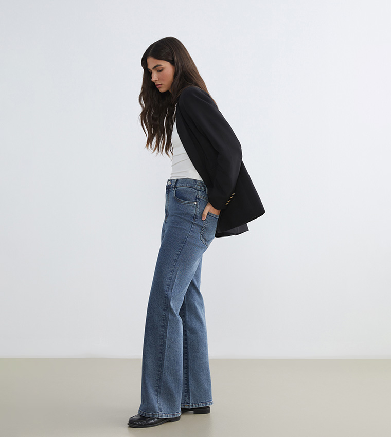 Washed High Waist Flared Jeans