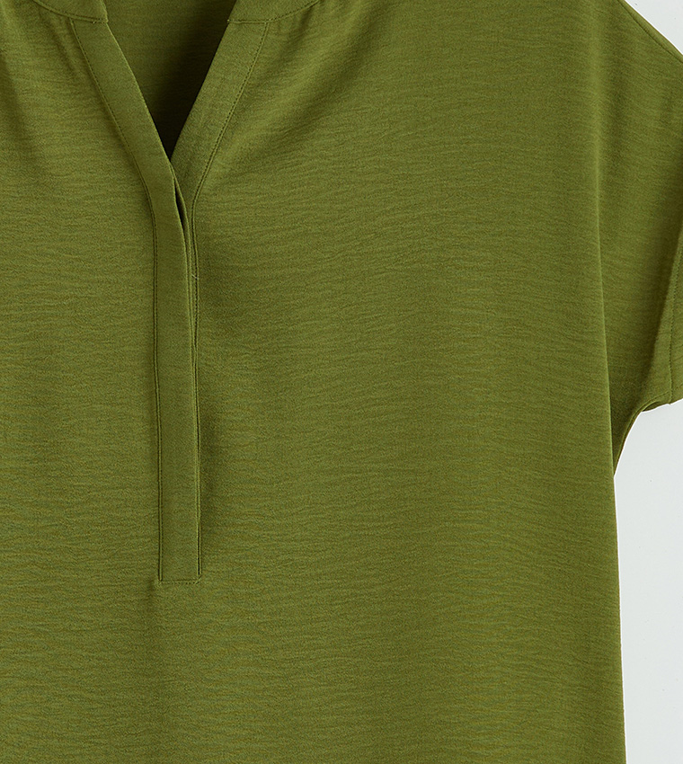 Solid Short Sleeves Woven Top