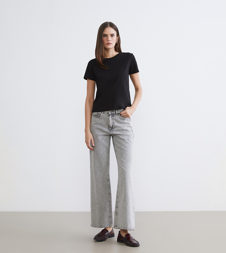 Solid Crew Neck T-Shirt