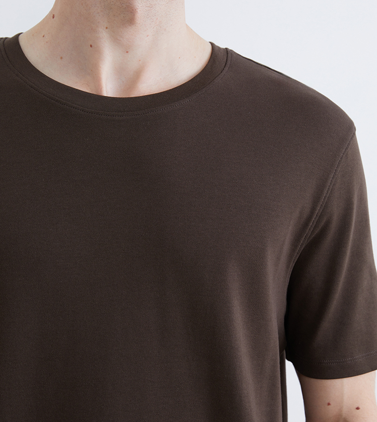 تيشيرت رجالي كاجوال سادة كم قصير 