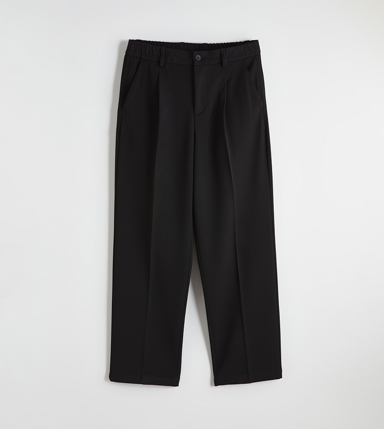 بنطلون سادة بقصة مريحة 