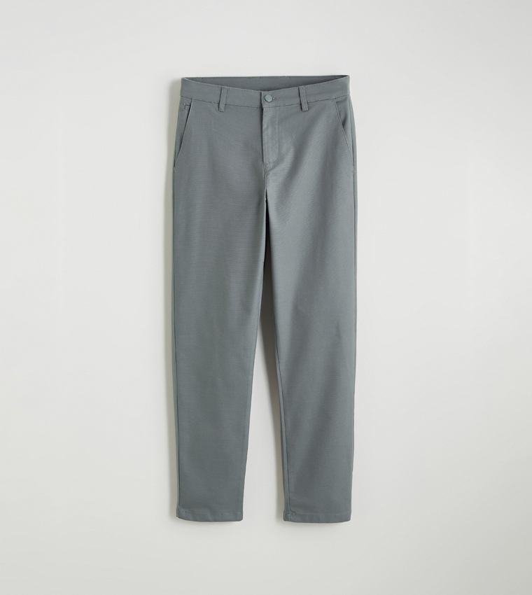 Mid Rise Slim Fit Woven Trousers