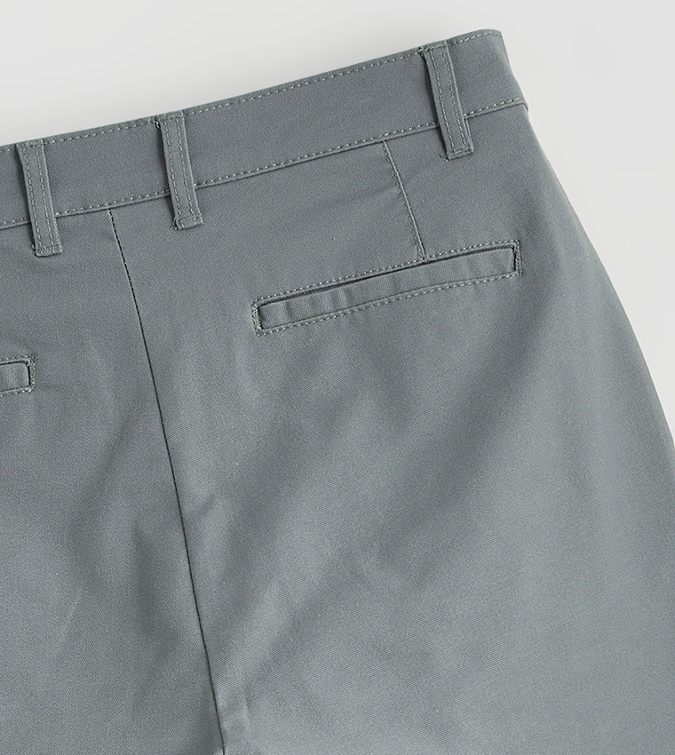 Mid Rise Slim Fit Woven Trousers