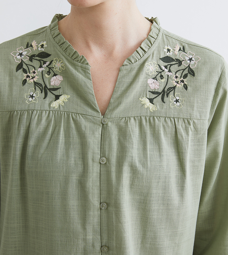 Floral Embroidered Stand-Up Collar Shirt