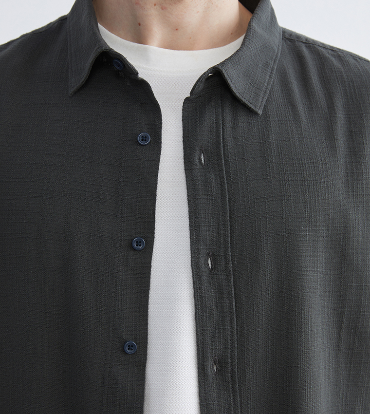 Textured Long Sleeves Shirt