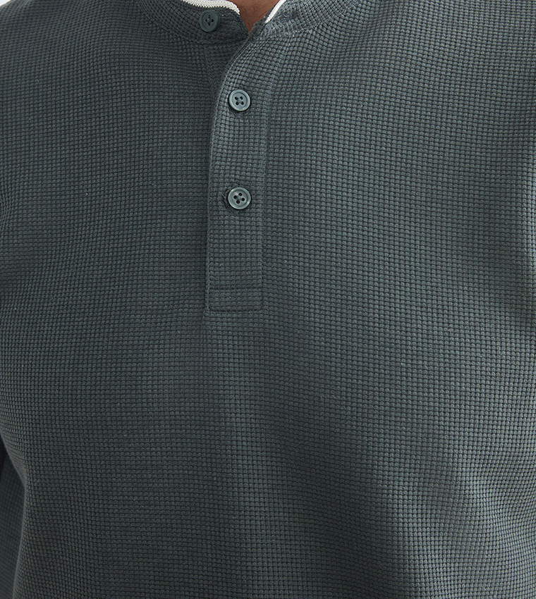 Textured Sleeves Grandad Collar T-Shirt