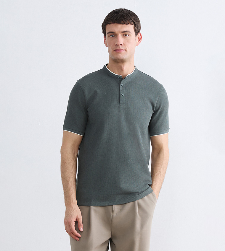 Textured Sleeves Grandad Collar T-Shirt