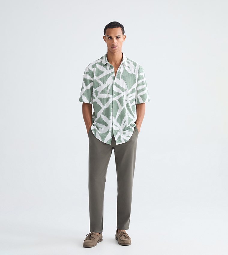 Patterned Short Sleeves Casual Shirt