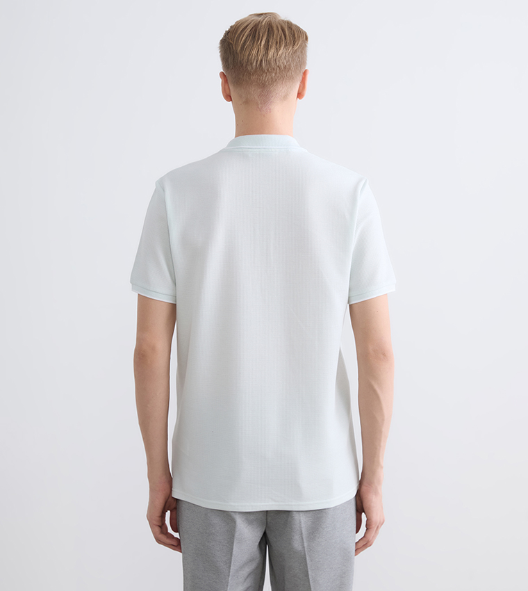 تيشيرت بولو بكم قصير