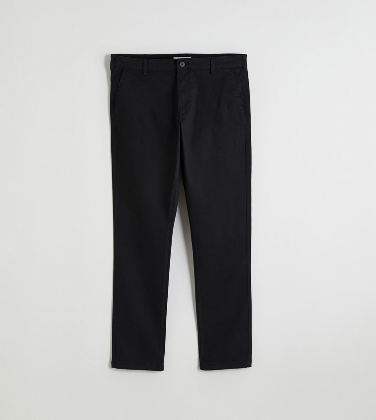 Solid Mid Rise Slim Fit Chinos