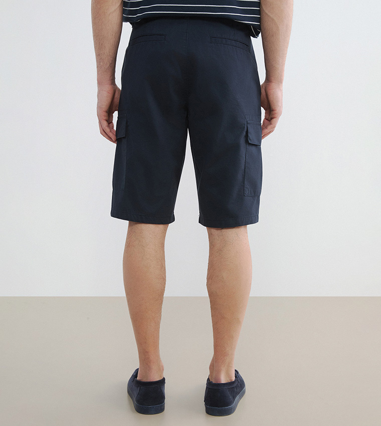 Buy LC Waikiki Solid Loose Fit Cargo Shorts In Navy | 6thstreet Kuwait