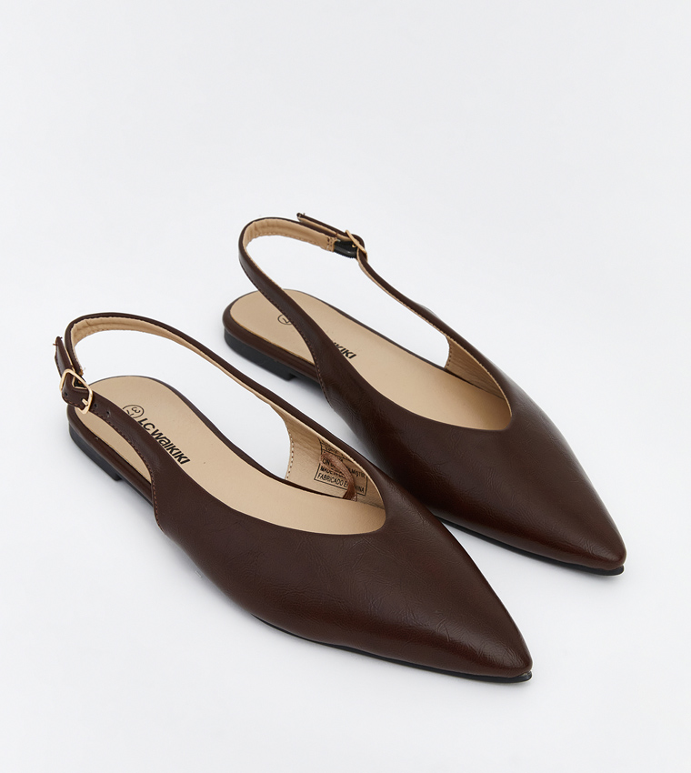 حذاء فلات بحزام خلفي بمقدمة مدببة