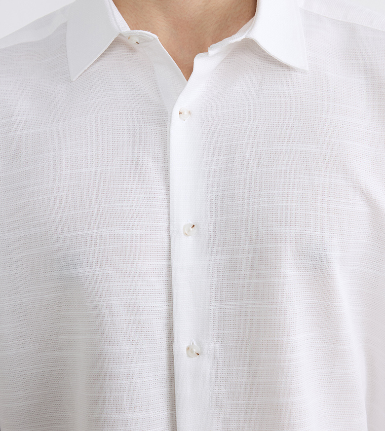 Textured Woven Short Sleeves Shirt