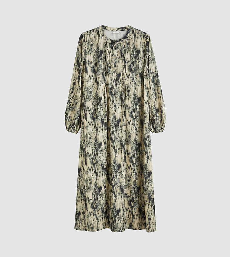 فستان ميداكسي بقبة ماندرين بنقشة