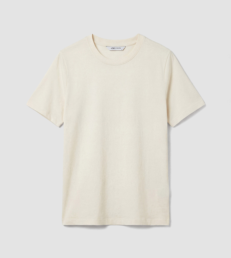 تيشيرت سادة بقبة دائرية