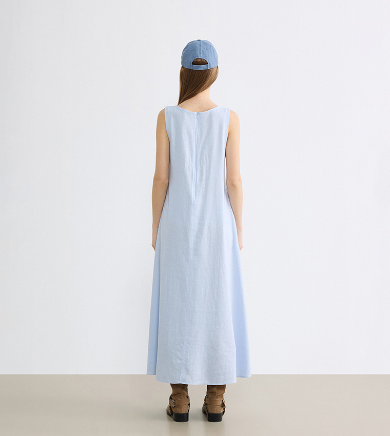 Seam Detail Sleeveless Crew Neck Maxi Dress