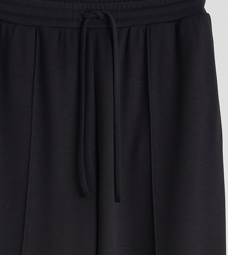 Solid Seam Detail Wide Leg Trousers