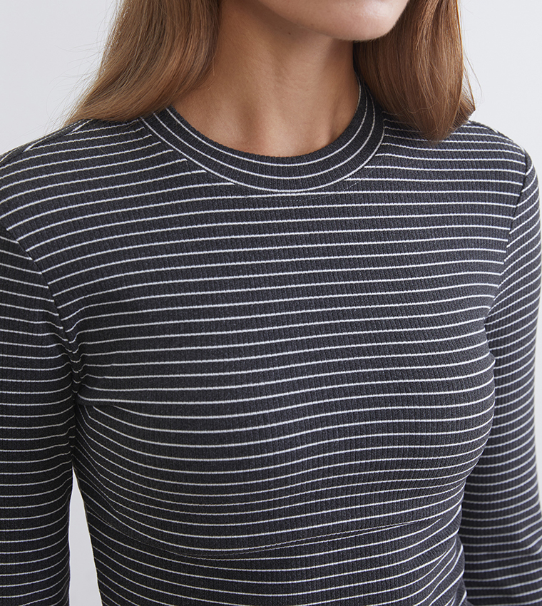 Striped Long Sleeves T-Shirt