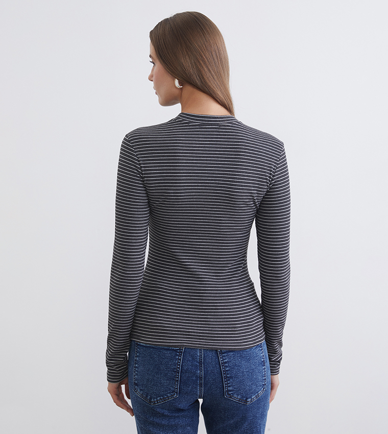 Striped Long Sleeves T-Shirt