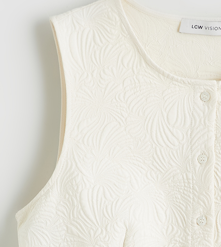 Embossed Short Sleeves Peplum Top