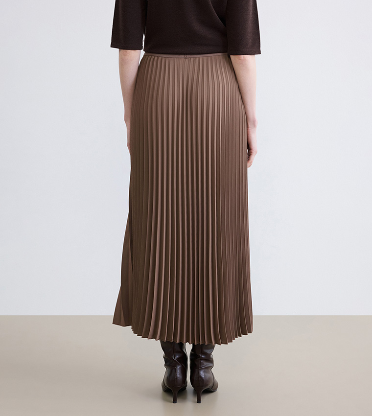 Elastic Waist Pleated Maxi Skirt