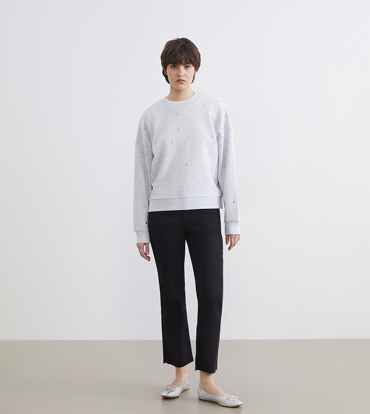 سويتشيرت اوفرسايز بقبة مستديرة 