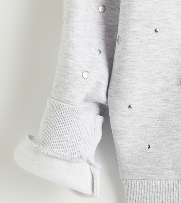 سويتشيرت اوفرسايز بقبة مستديرة 