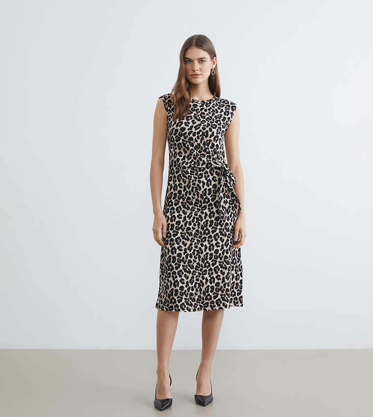 Leopard Print Sleeveless Midi Dress
