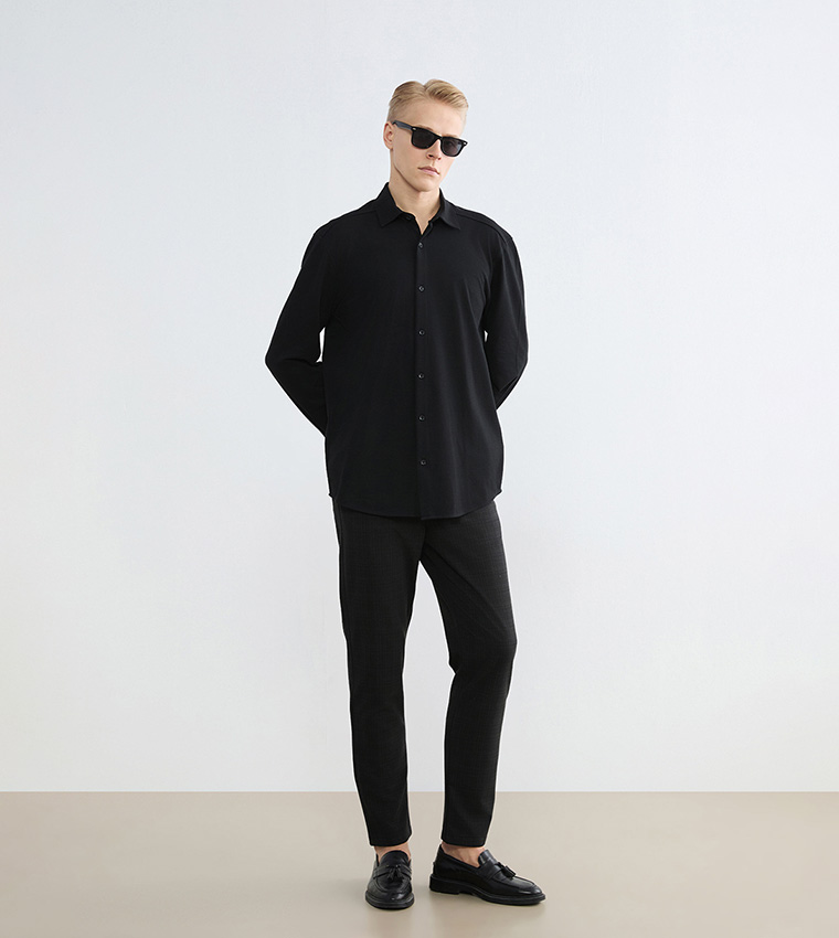 Solid Regular Collar Long Sleeves Shirt