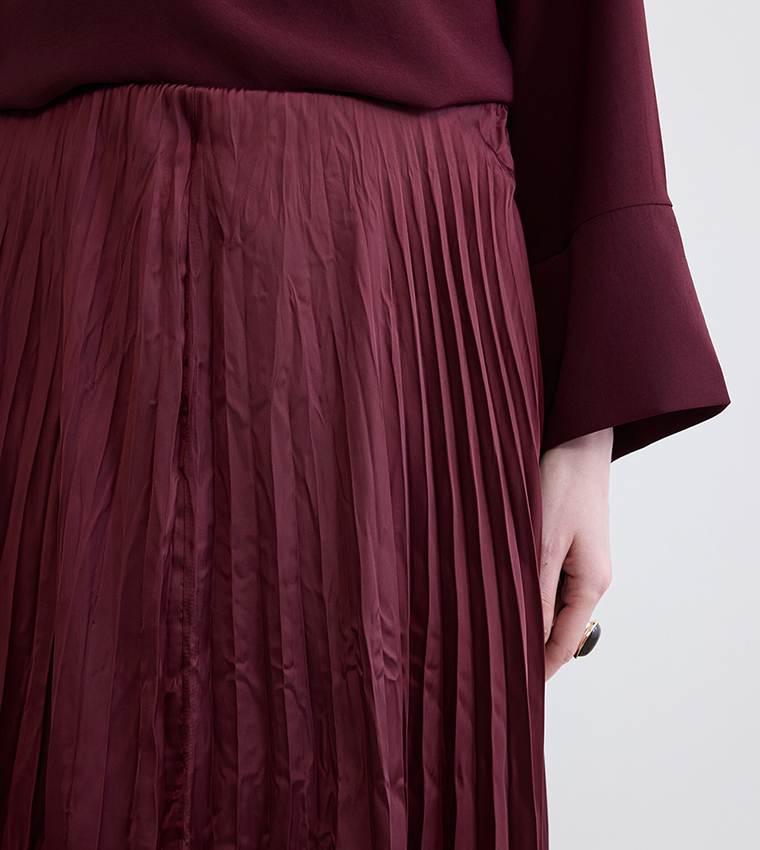 Pleated Elastic Waist Satin Maxi Skirt