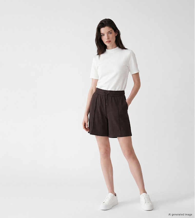 Solid Drawstring Casual Shorts